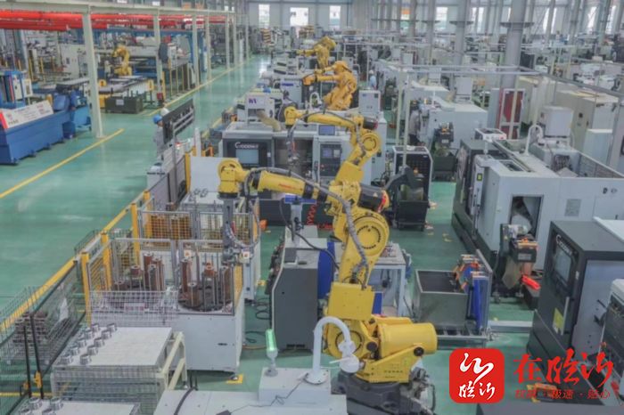 来自第一线的奋斗报告 山东金利集团以数据赋能打造智能工厂，驱动云计算装备技术服务升级